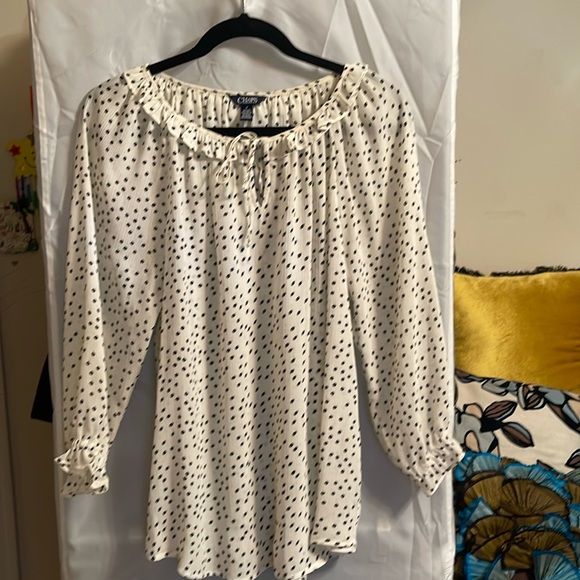 Elegant blouse - Picture 1 of 4